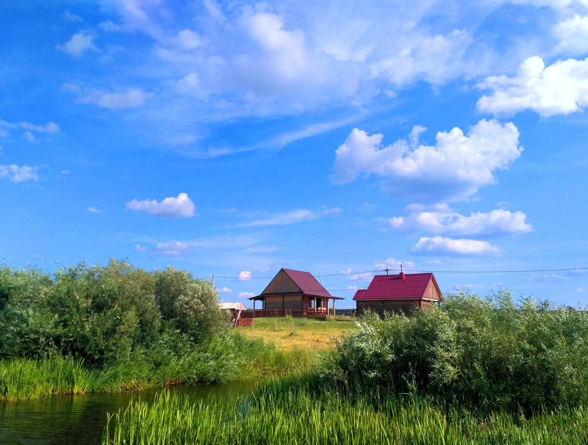 Дома для отпуска Домики на берегу озера Kirovo-4